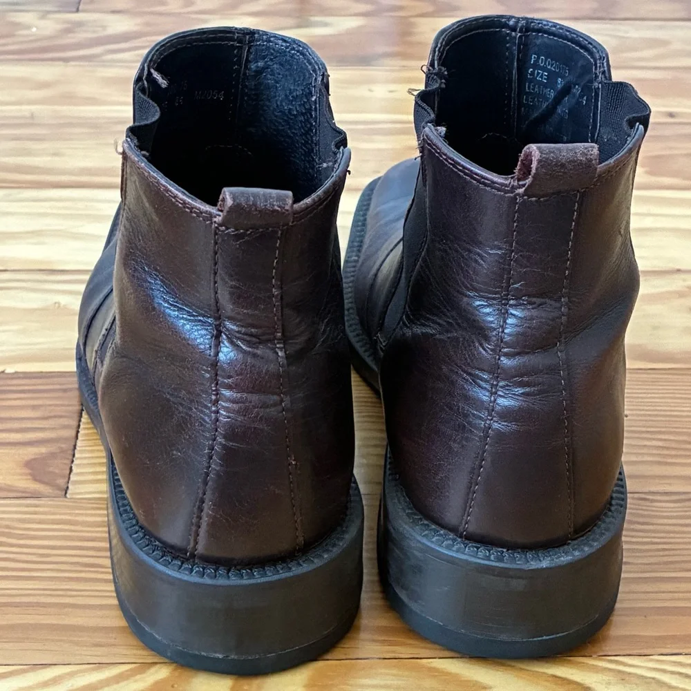 Kenneth Cole Reaction Leather Chelsea Boots Size 8 1/2